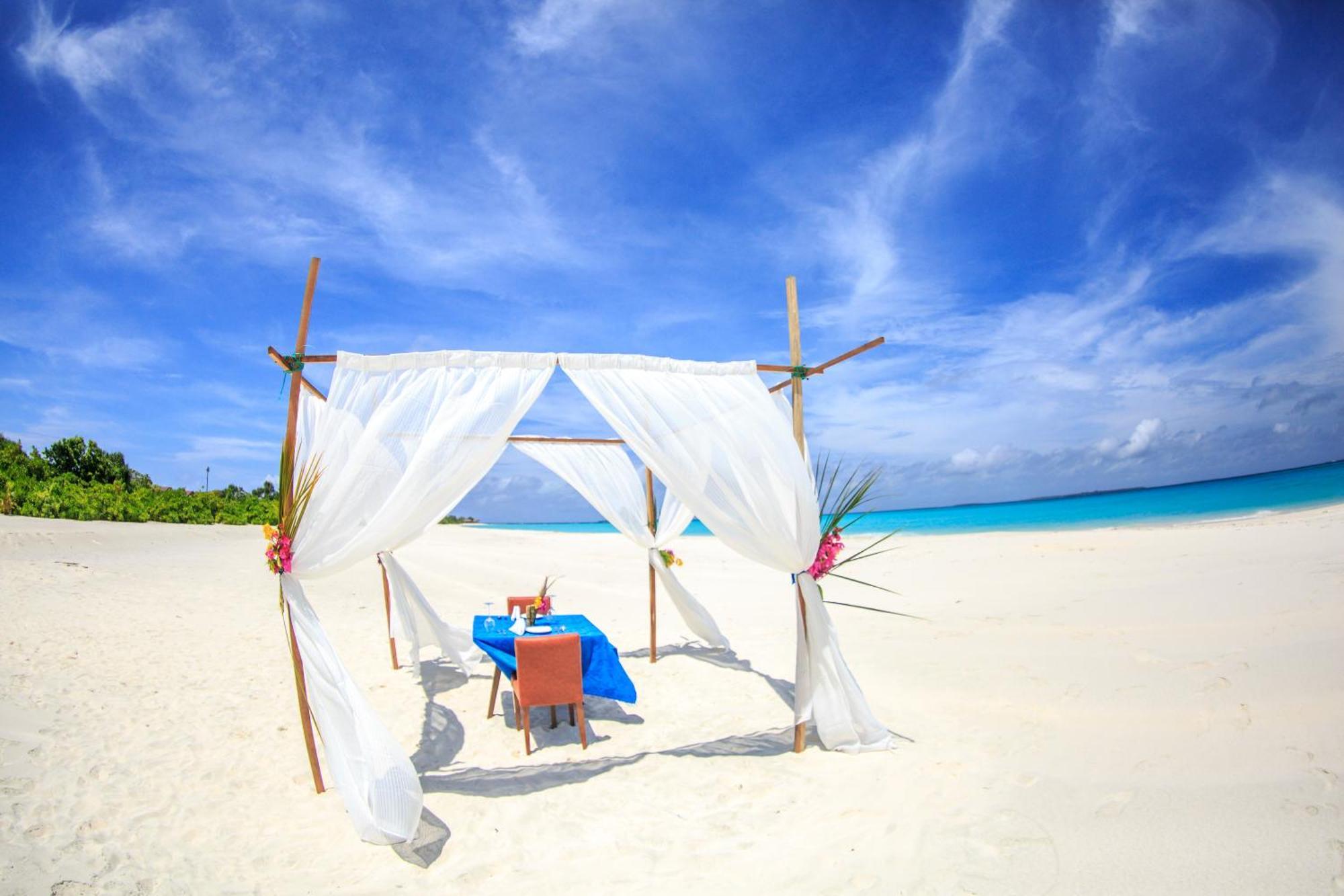 Hondaafushi Island Resort Vaikaradhoo Bagian luar foto