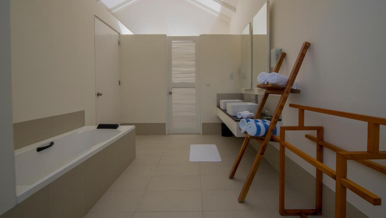 Hondaafushi Island Resort Vaikaradhoo Bagian luar foto